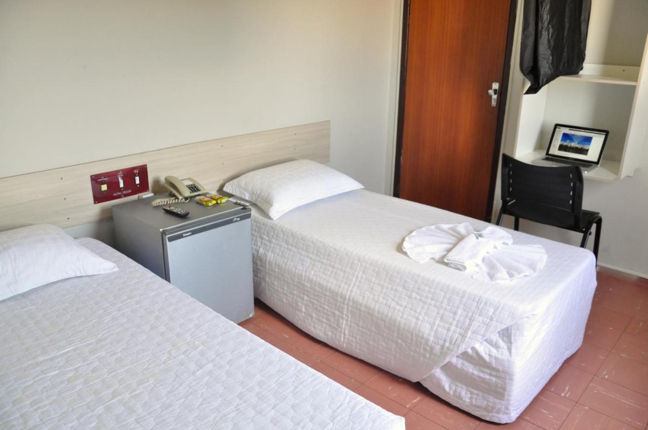 Hotel Cacula Лондрина Экстерьер фото